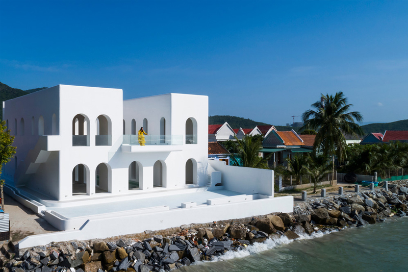 sơn nhà màu trắng sứ cho resot